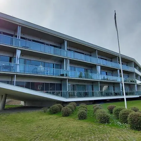 Seedri Breakwater With Private Parking Korter